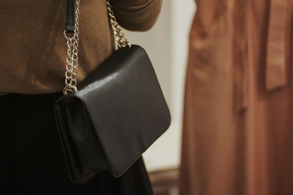 Sac en cuir : l'accessoire must pour homme et pour femme